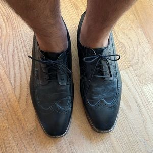 Wingtip shoes